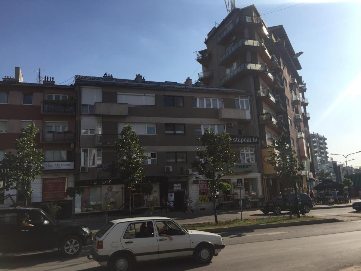 Central Apartment Pristina Exterior photo